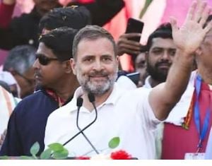 नफरत के बाजार में राहुल की मोहब्बत की दुकान, झारखंडवासियों को दी गारंटी, पढ़िए धनबाद में क्या बोले राहुल गांधी