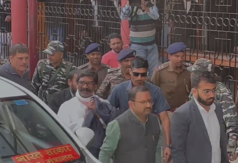 Big Breaking-कोर्ट ने पूर्व सीएम हेमंत को और पांच दिनों के रिमांड पर ईडी को सौंपा, पूछताछ के दौरान सहयोग नहीं करने के दावे