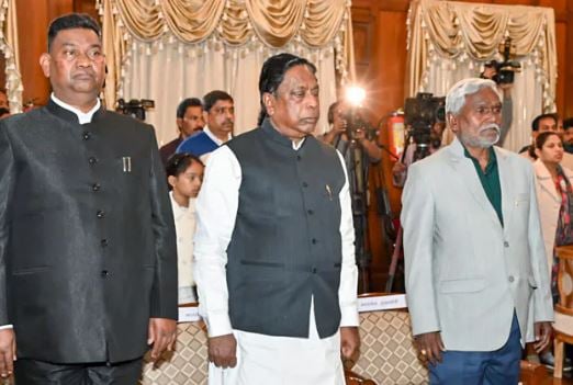 महागठबंधन में तो लगता है एकबार होगा घमासान ! लोकसभा की सीट बंटवारें को लेकर कांग्रेस-जेएमएम कर सकते हैं लड़ाई