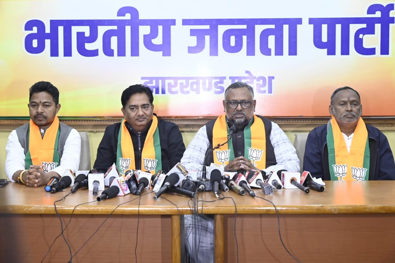 UPA और NDA के  दस साल में  क्या है अंतर, जानिए भाजपा ने क्या बखान किया