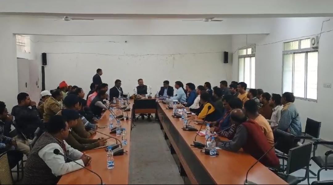 साहिबगंज:राजमहल के प्रसिद्ध राज्यकीय माघी पूर्णिमा मेला की तैयारी शुरू, मेलें में लाखों की उमड़ने की संभावना, तैयारियों को लेकर की गई समीक्षा बैठक