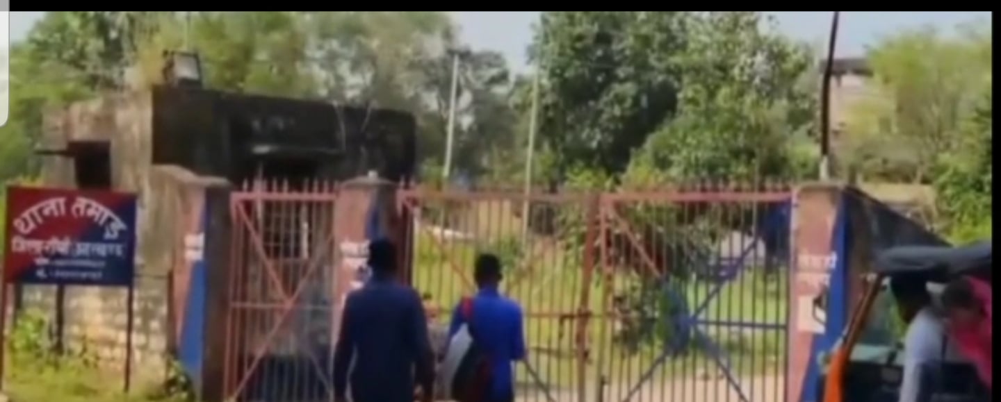 तमाड़ थाना क्षेत्र के दुवारसीनी से अवैध अफीम और बोलेरो के साथ एक व्यक्ति गिरफ्तार ।