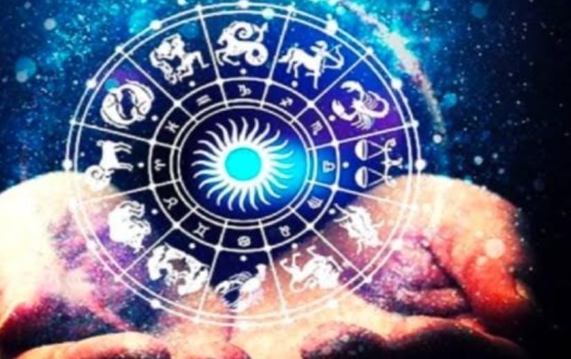 Astrology Tips:भूलकर भी दूसरों की ये तीन चीजों का ना करें इस्तेमाल, वरना मुश्किलों से घिर जायेगा जीवन, पढ़ें वो तीन चीजों के नाम