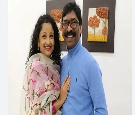हेमंत सोरेन की वाइफ कल्पना ने की अरविंद केजरीवाल से फोन पर बात, बीजेपी के षंडयत्र के खिलाफ खुलकर लड़ने की भरी हुंकार