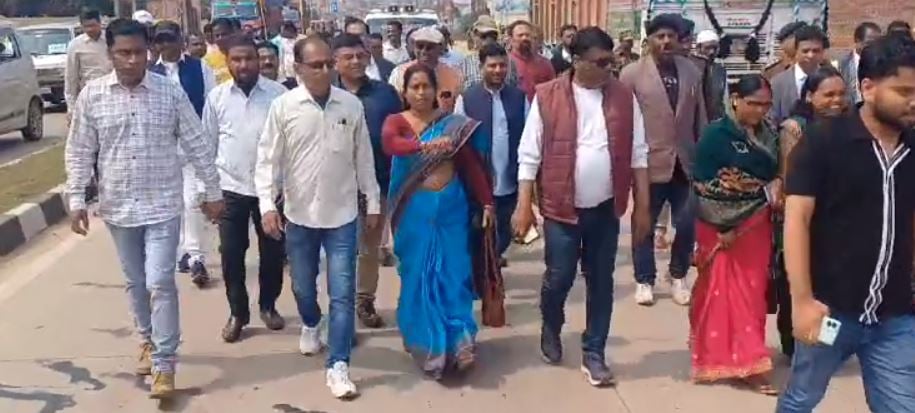 नगड़ी से हटी धारा 144, सोशल मीडिया पर कड़ी नज़र, 'अमन' पसंद लोगों  ने कहा हम सब एक है