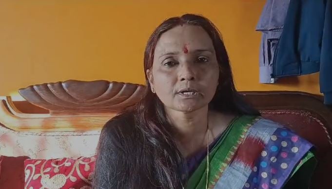 जामताड़ा में खुलेआम हो रहा अवैध कोयले-बालू का खेल, भाजपा नेत्री बबीता झा ने लगाया गंभीर आरोप