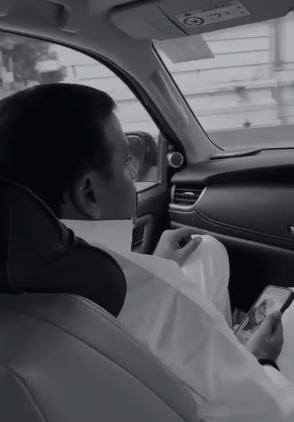 चाहिए भाजपा का टिकट तो बजाइए तेजस्वी का गाना ! विधायक पवन जायसवाल ने अपने फेसबुक अकाउंट पर डाला रियल वीडियो