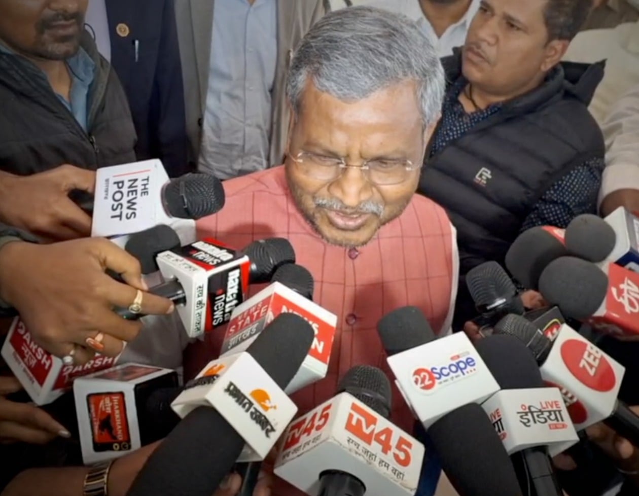 चंपई सरकार के बजट से भाजपा नाखुश , बोला इससे सिर्फ मंत्रियों की होगी कमाई,  विपक्ष का सदन से वॉक आउट