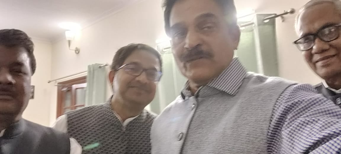 असंतुष्ट विधायकों के बाद अब कार्यकारी अध्यक्ष बंधु तिर्की और जलेश्वर महतो ने भी की कांग्रेस महासचिव से मुलाकात, प्रदेश संगठन में बदलाव की अटकलें तेज