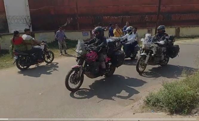 दुमका में विदेशी महिला के साथ हैवानियत, सामूहिक दुष्कर्म के बाद उठे कई सवाल, पढ़िए विस्तार से ये शर्मसार करने वाली वारदात