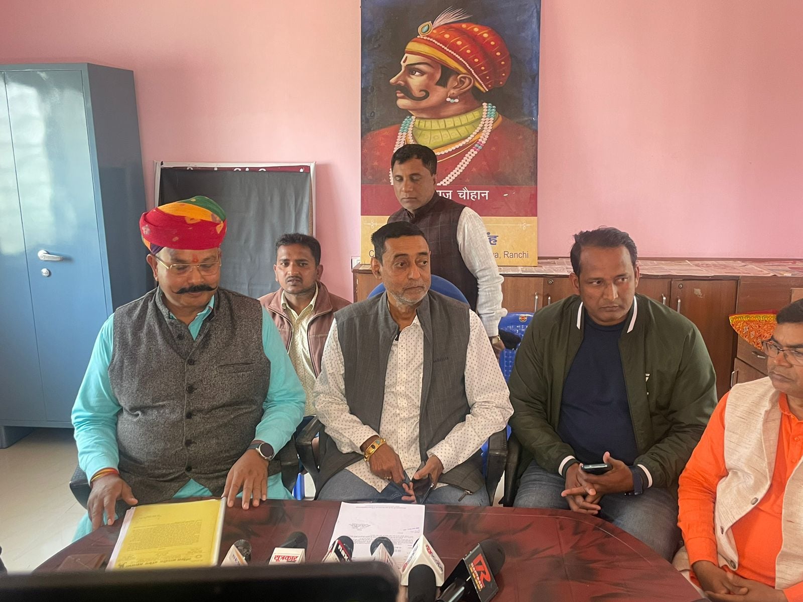 क्षत्रिय समाज की अनदेखी लोकसभा में पड़ सकती है भारी!दो सीट पर क्षत्रिय समाज के कैंडिडेट्स की मांग