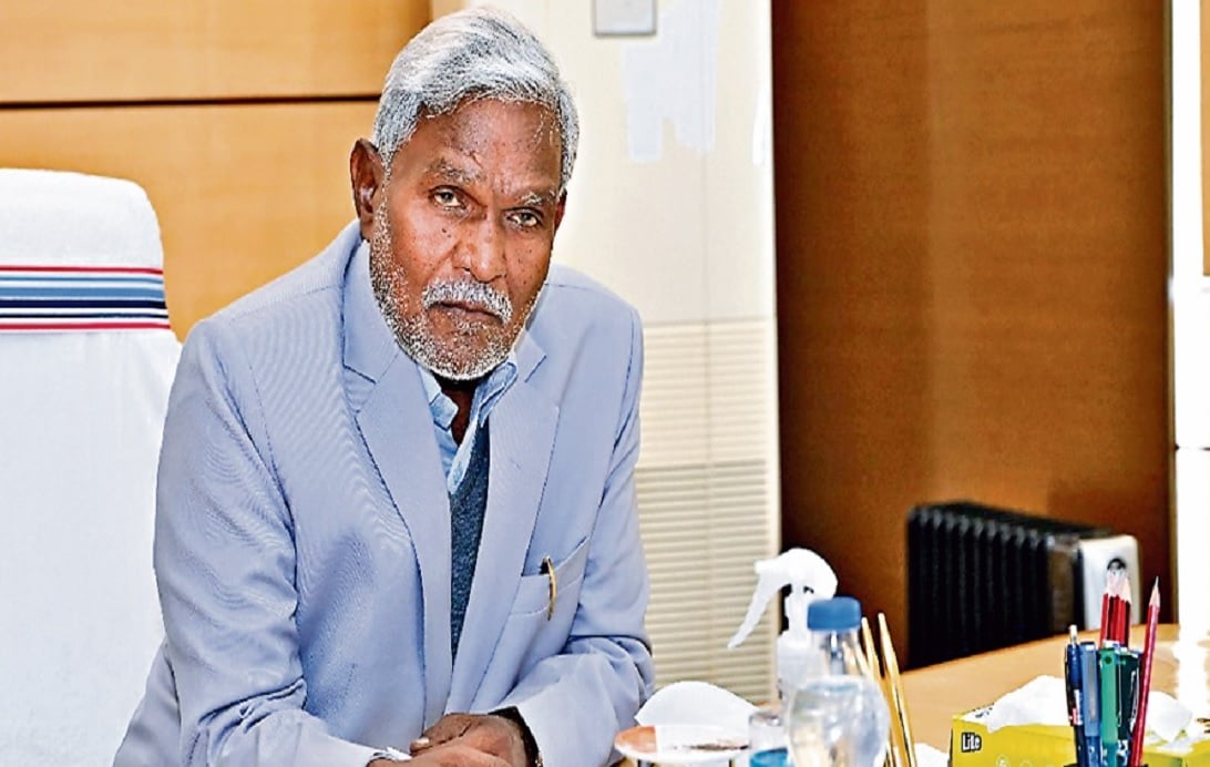 Big Breaking : चंपाई सरकार ने लोकसभा चुनाव की घोषणा से पहले बुलाई कैबिनेट बैठक, लिये जाएंगे कई बड़े फैसले