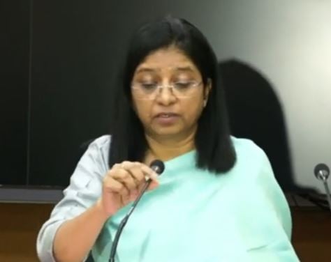 BREAKING NEWS : चुनाव आयोग के आदेश के बाद वंदना डाडेल बनीं गृह सचिव, अरवा राजकमल की लेंगी जगह, अधिसूचना जारी