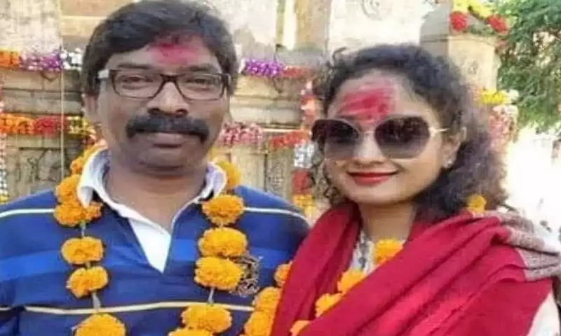 शादी के 18 साल में पहली बार होली में हेमंत से दूर कल्पना! बच्चों में उदासी और झामुमो कार्यकर्ताओं में आक्रोश, रंगों के त्योहार से दूर रहने का फैसला