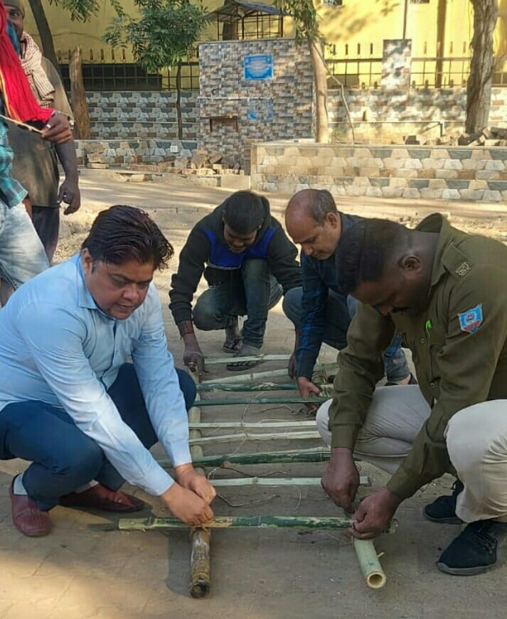 एक मसीहा ऐसा भी  जिसने अब तक 181 लावारिश शव का किया अंतिम संस्कार