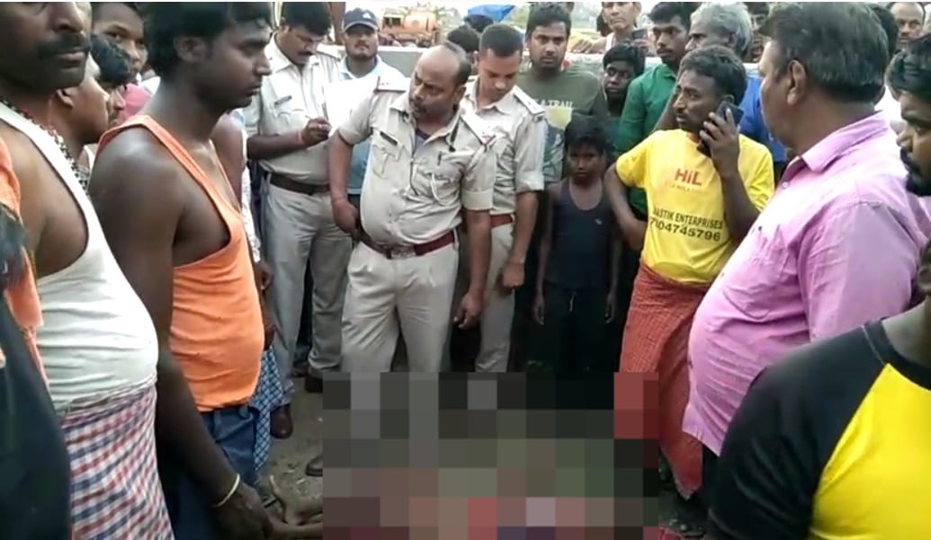 गड्ढा में डूबने से स्कूली छात्र की मौत,परिजनों ने स्कूल प्रबंधन पर लापरवाही का लगाया आरोप,जानिए कहां का है मामला