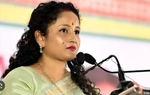 “गांडेय की जनता सीएम के बराबर नेता चुनने जा रही”, सुदिव्य कुमार सोनू के बयान पर सियासी सरगर्मी तेज