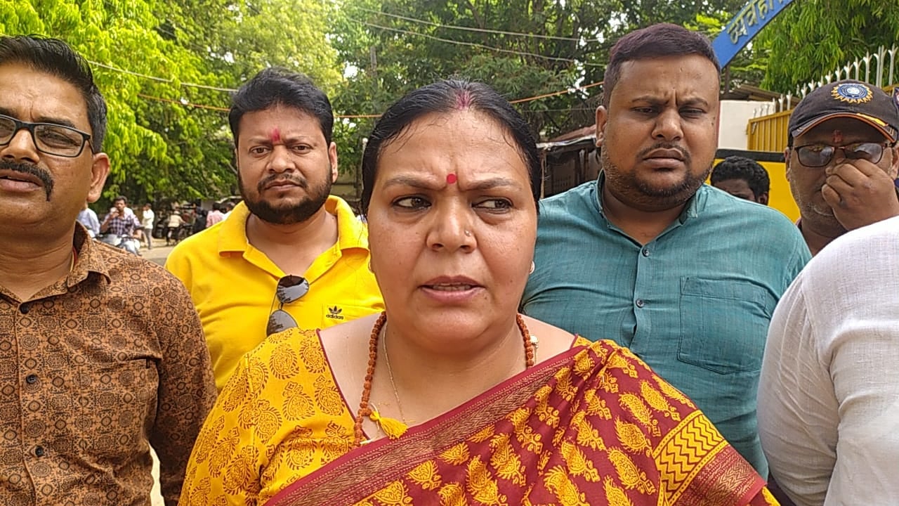 Godda Loksabha Seat: दीपिका का एलान प्रदीप को खुलकर करेंगी समर्थन, कांग्रेस को जीत दिलाना लक्ष्य