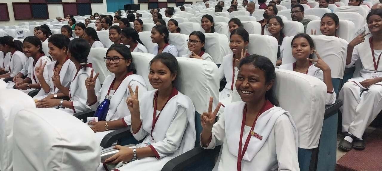 JAC12th Result: साइंस, आर्ट्स और कॉमर्स स्ट्रीम में लड़कियों ने मारी बाज़ी, यहां देखिए तीनों स्ट्रीम की टॉपर लिस्ट