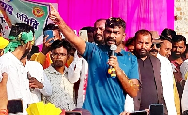 सोशल मीडिया का "शेर" जयराम महतो क्या सियासी अखाड़े में दिखा पाएंगे दमखम  ?