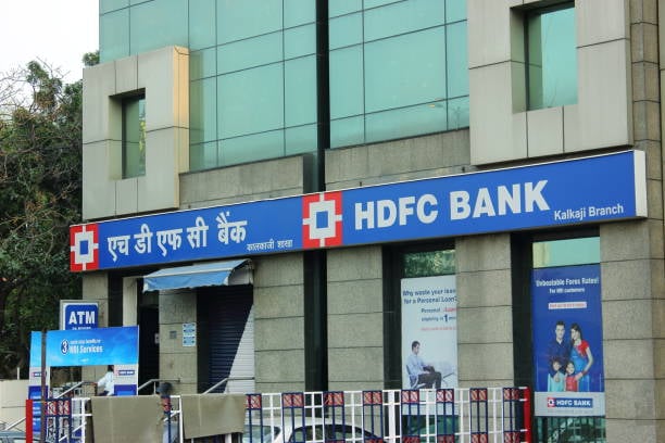 एचडीएफसी को नए क्रेडिट कार्ड जारी करने की मिली अनुमति, केंद्रीय बैंक ने लगाया था प्रतिबंध