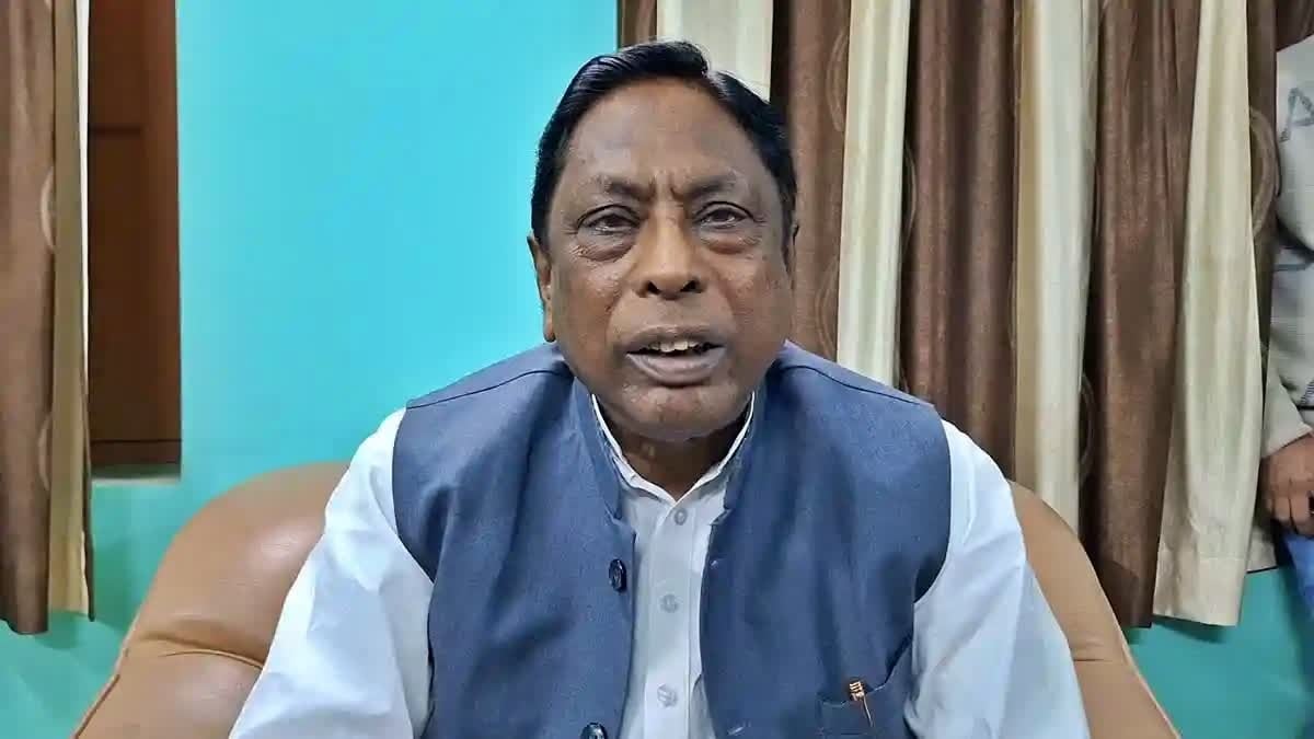 Alamgir Alam Arrested: गिरफ्तार आलमगीर आलम झारखंड बनने से पहले  बिहार में भी रहे थे मंत्री