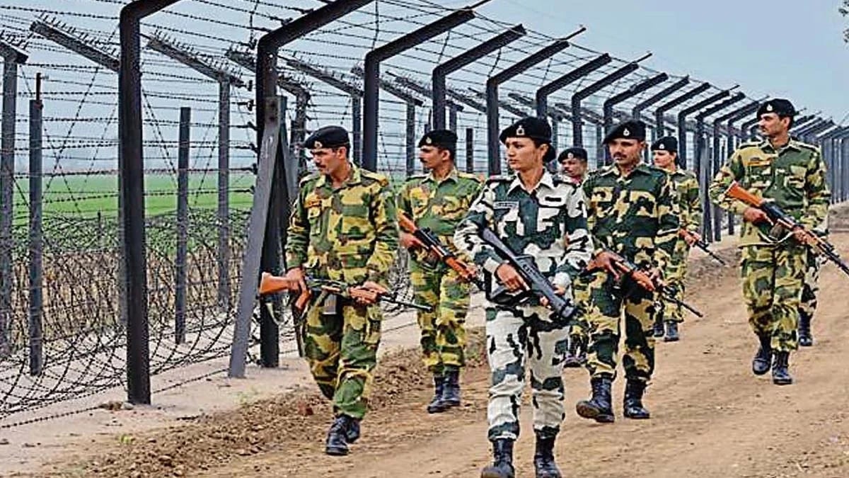 BSF Recruitment 2024:  बीएसएफ  में पैरामेडिकल सहित कई पदों पर निकली भर्ती, 12 वीं कर सकते हैं अप्लाई