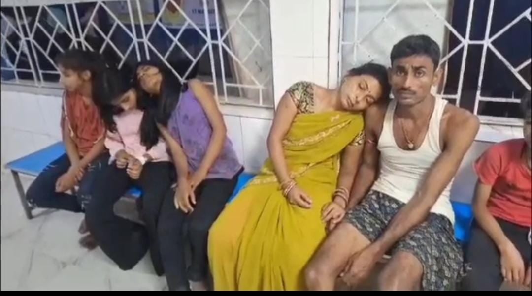 Bihar:छेड़खानी का विरोध छात्रा को पड़ा महंगा, मनचले ने छात्रा के साथ उसकी चाची को जमकर पीटा,पढ़ें फिर क्या हुआ