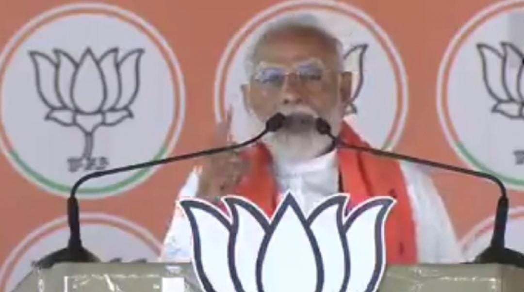 दुमका में वोट मांगते हुए PM मोदी ने कहा- 4 जून के बाद भ्रष्टाचारियों पर कार्रवाई और होगी तेज, देखिए किन-किन मुद्दों पर क्या कहा