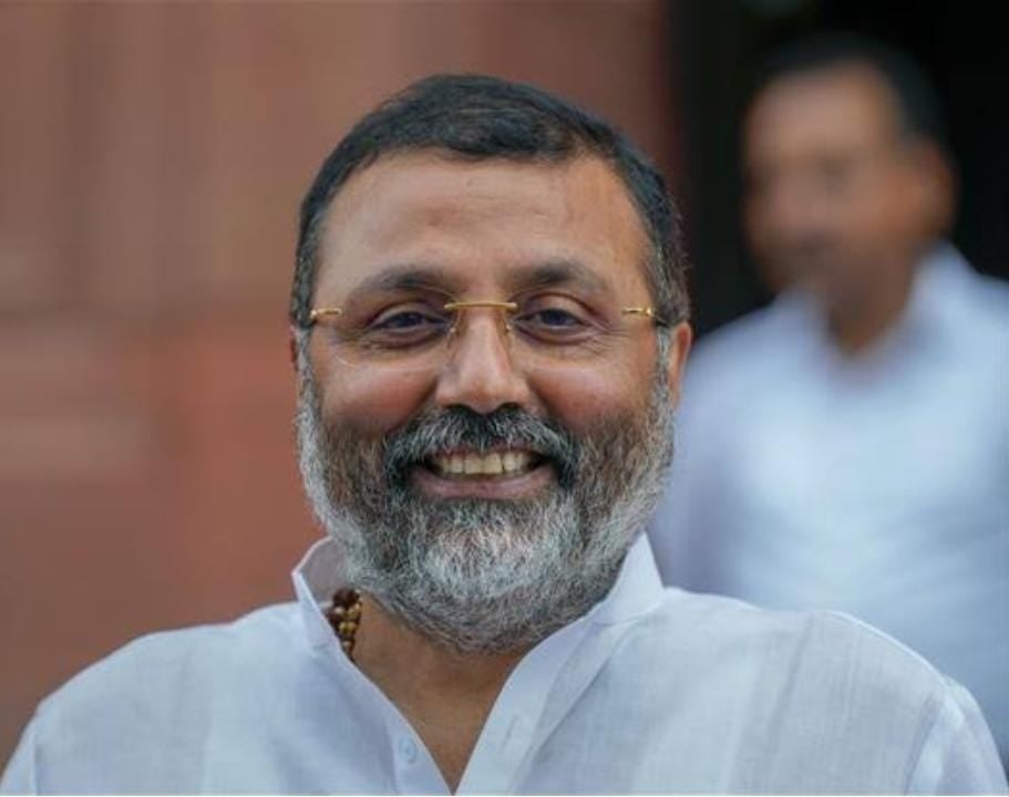 TNP Special:कॉरपोरेट जगत से राजनीति में प्रवेश करने वाले डॉ निशिकांत दुबे बन गए बीजेपी के फायर ब्रांड नेता, विवादों से रहा है गहरा नाता