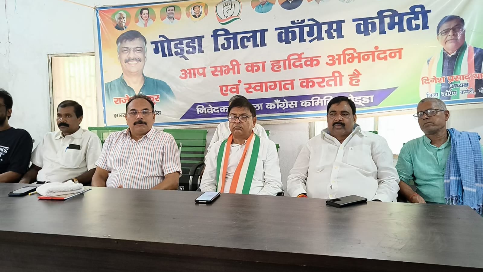 गोड्डा: हारने पर राजनीति से संन्यास लेनेवाले बयान पर पलटे प्रदीप यादव, कहा- पहले निशिकांत अपनी बातों पर करें अमल फिर सोचूंगा