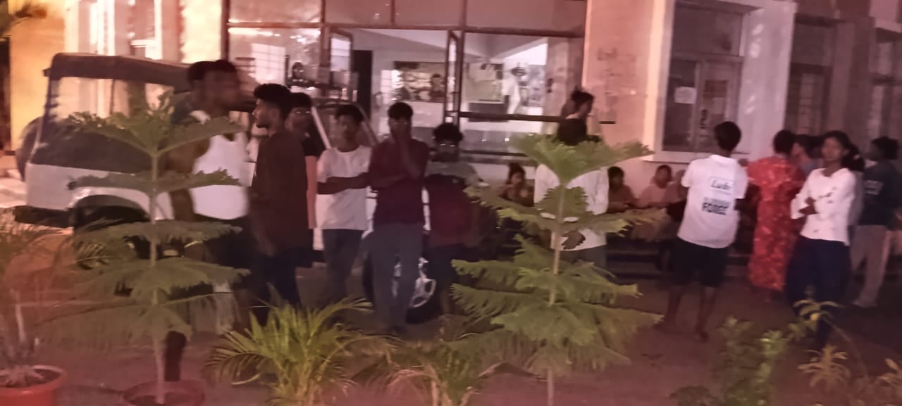 Big Breaking- रांची की खूनी जमीन की दास्तान,  देखिए चारदीवारी विवाद के बाद फायरिंग और हथियार लहराने का वीडियो