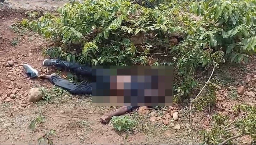 साहिबगंज के गड़रा पहाड़ में खून से लथ-पथ शव मिलने से इलाके में फैली सनसनी, जांच में जुटी पुलिस