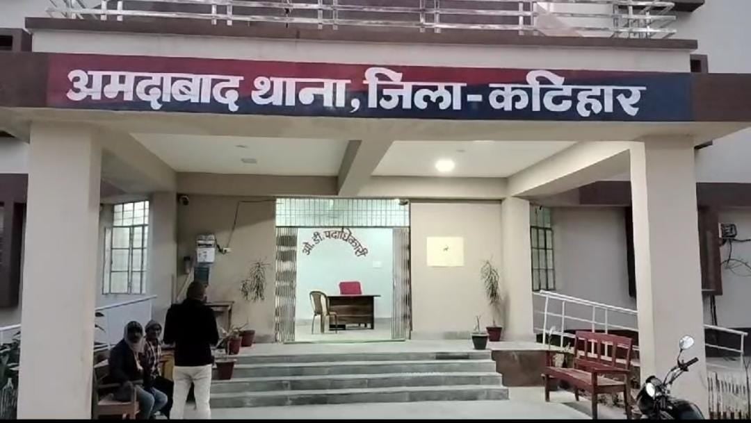 बिहार में अपराधियों के हौसले बुलंद! दिनदहाड़े मां के सामने हुआ नाबालिग बच्ची का अपहरण,जांच  में जुटी पुलिस