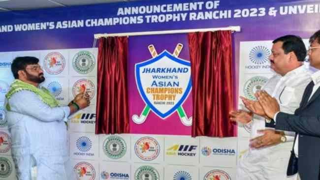 झारखंड में एक और घोटाला : एशियन महिला हॉकी चैंपियनशिप में E - रिक्सा में डीजल तो 19 हजार रुपये पर प्लेट खिलाया खाना ! मचा बवाल पढिए पूरा खेल