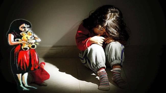 रांची में बेटियां असुरक्षित! मां के साथ सो रही थी बच्ची, दरिंदों ने मासूम को जबरन उठा कर किया गैंग रेप