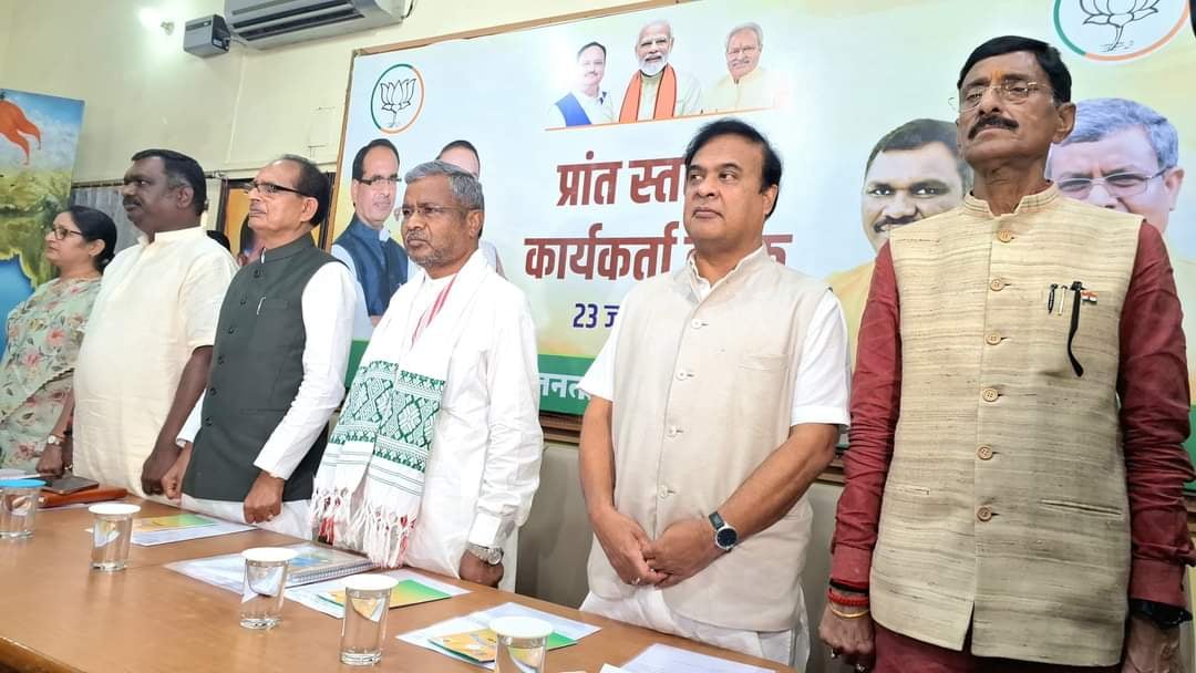 असम के मुख्यमंत्री ने झारखंड के मुख्यमंत्री को ललकारा, जानिए क्या कहा