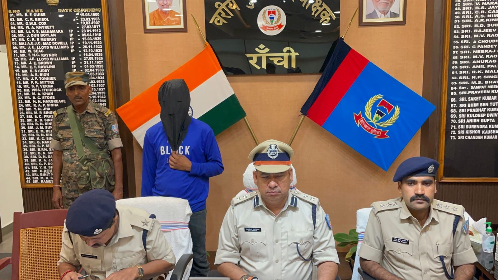 नशे के सौदागर पर चला पुलिस का डंडा! एक करोड़ के नशे का सामान जब्त, एक गिरफ्तार