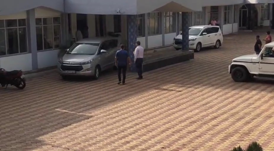 NEET Paper Leak Big Update : ओएसिस स्कूल के प्रिंसिपल एवं स्थानीय रिपोर्टर को CBI ले गई पटना