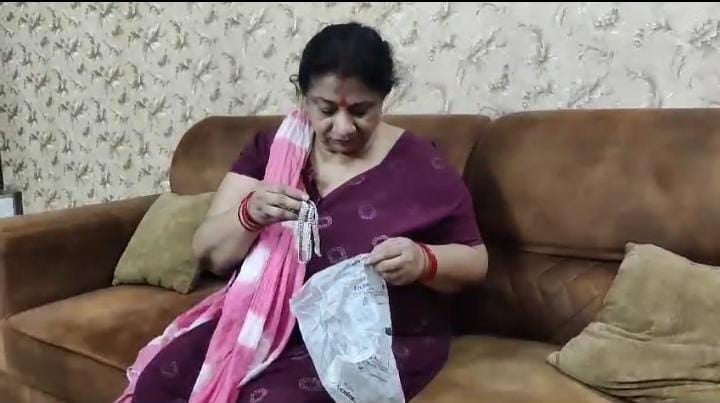 लौहनगरी में चोर लुटेरों का बढ़ा आतंक! सोनारी में दिनदड़ाड़े लूटे 3 लाख के गहने