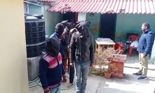 देवघर में साइबर गिरह का भंडाफोड़, 8 धराए