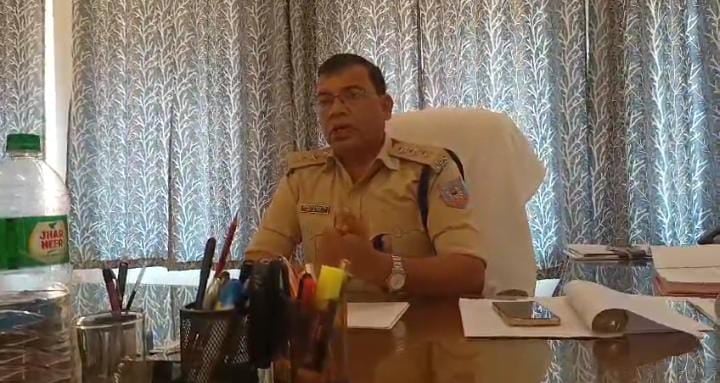 नशे के शिकार हो रहे है गुमला के युवा! युवाओं में बढ़ती लत को लेकर गंभीर हुआ पुलिस और शिक्षा विभाग, उठाया ये कदम