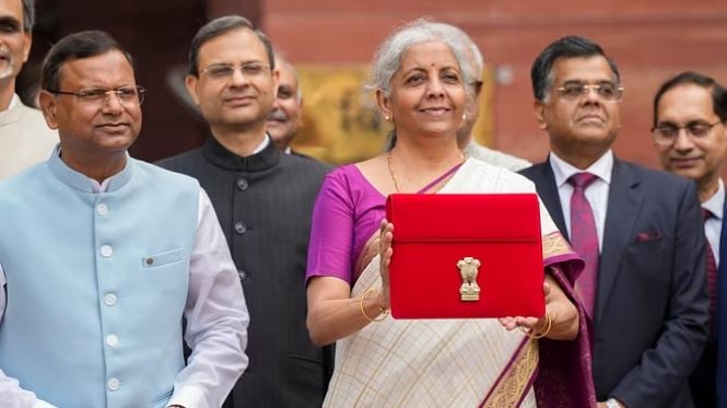 Union Budget 2024 : बजट भाषण में बोली वित्त मंत्री निर्मला सीतारमण, सरकार की बजट में कृषि से लेकर रोजगार तक हैं नौ प्राथमिकताएं