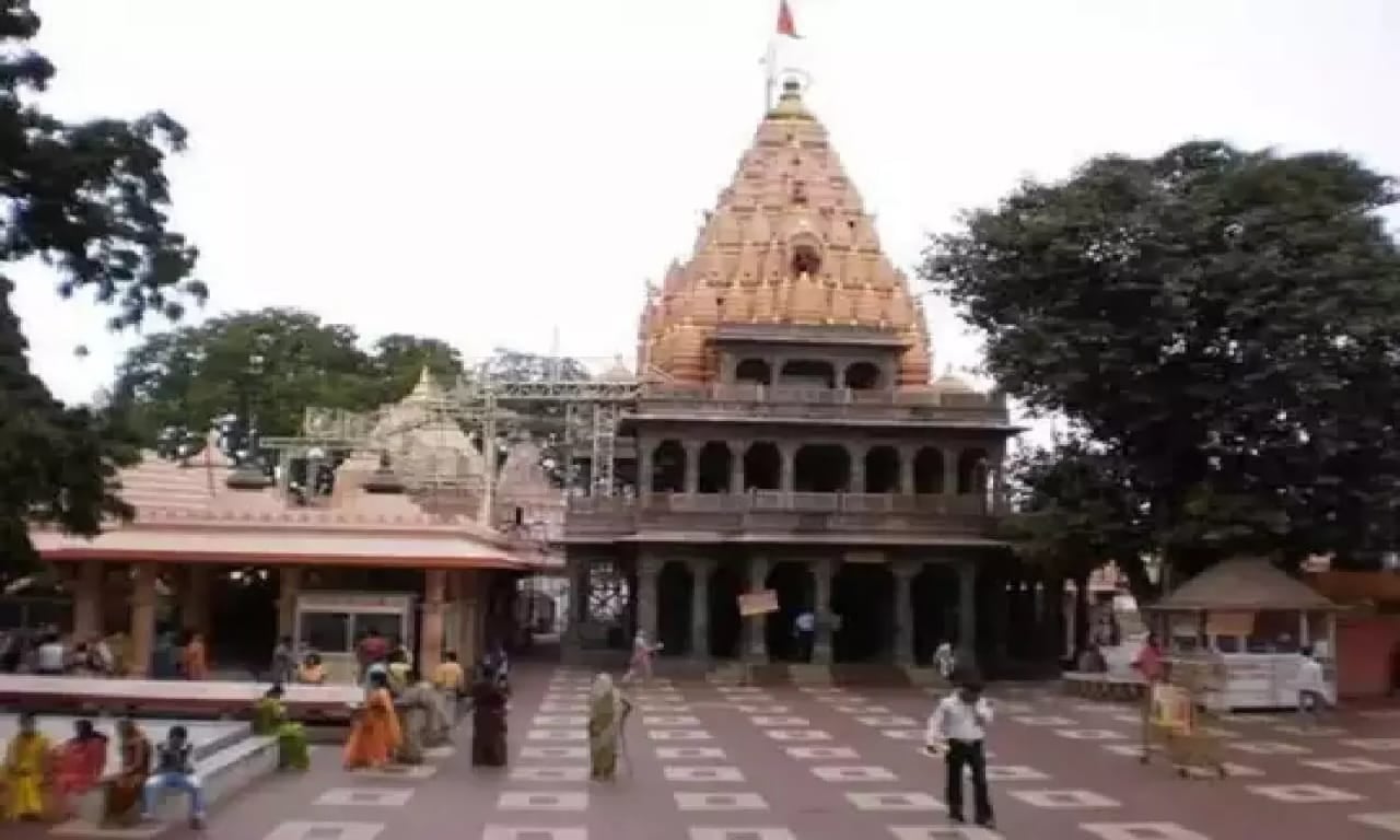 अगर आप भी सावन में करना चाहते हैं ज्योतिर्लिंग यात्रा तो देखिए IRCTC का ये स्पेशल टूर पैकेज