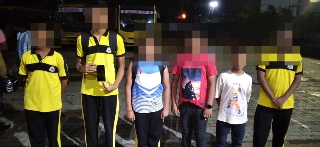 जल्लाद बना DAV का शिक्षक! खेल प्रतियोगिता में बेहतर प्रदर्शन नहीं किया तो बच्चों के साथ की मारपीट