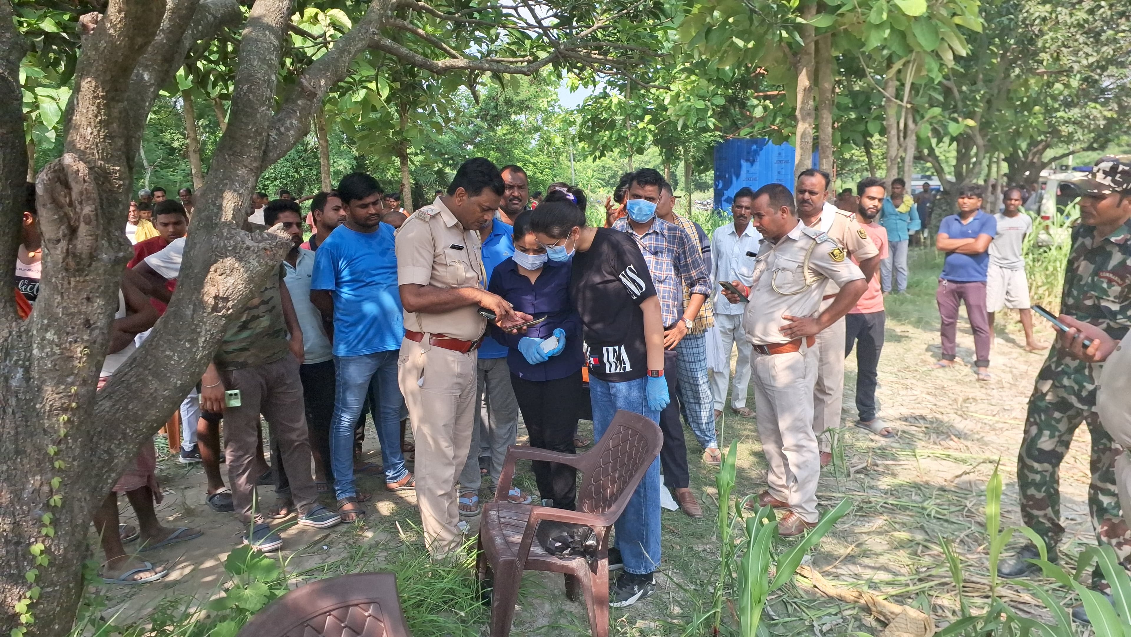 बिहार के यूट्यूबर का पेड़ से लटका मिला शव, परिजनों ने लगाया गांव वालों पर हत्या का आरोप