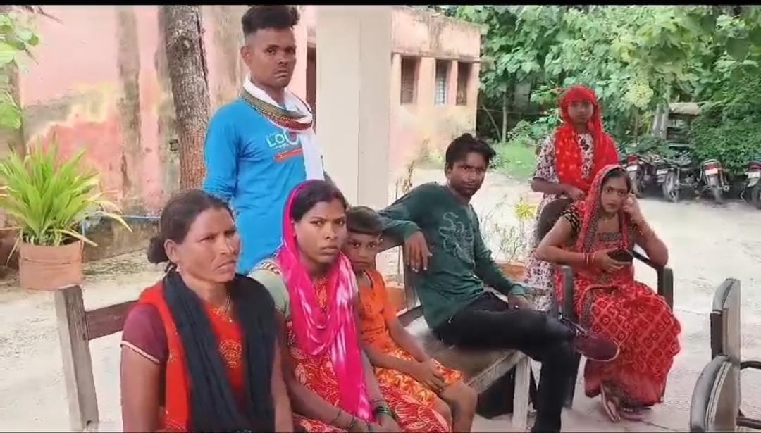 नालंदा: एक पुरुष पर दो महिलाओं ने जताया पत्नी होने का हक, थाने पहुंचा मामला, हुआ हाई वोल्टेज ड्रामा