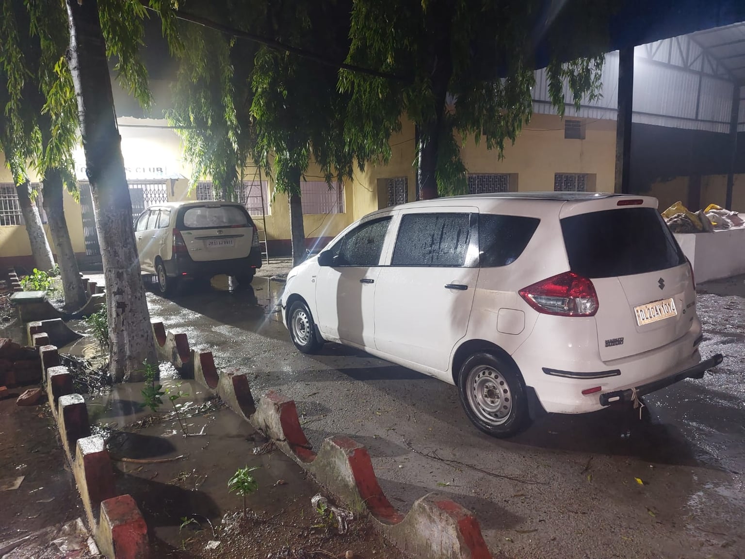 BIG BREAKING:BCCL के इंजीनियर को पंद्रह हजार घूस लेते सीबीआई की टीम ने किया गिरफ्तार