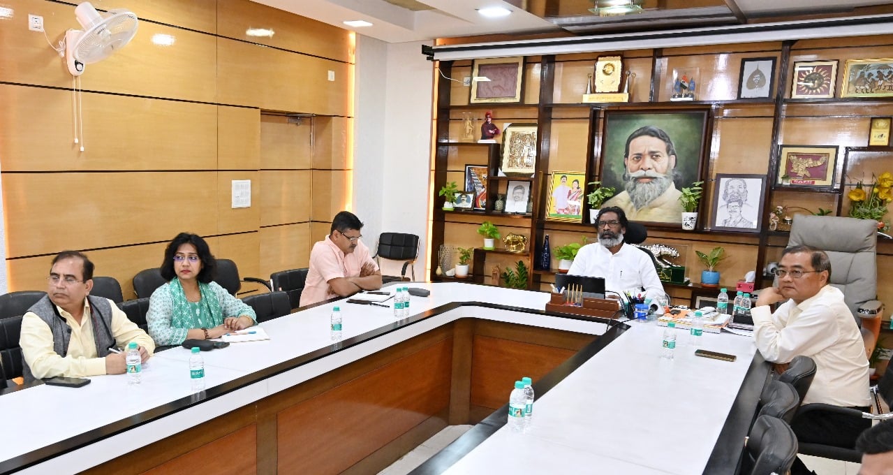 पाकुड़ के बहनों को CM हेमंत का तोहफा, रक्षाबंधन के एक दिन पहले मंईयां सम्मान योजना की पहली किस्त करेंगे जारी