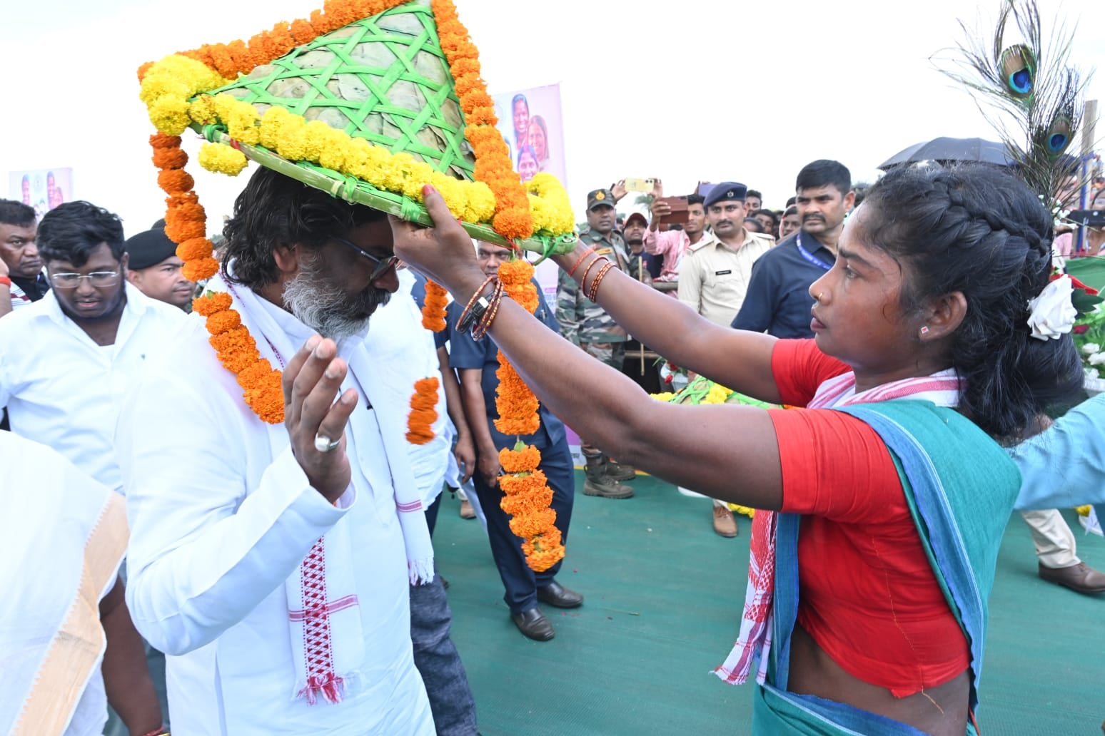 फिर शुरू हो रही है हेमंत सोरेन की 'आपकी योजना,आपकी सरकार आपके द्वार' कार्यक्रम, जरूरतमंदों को इस तारीख से मिलेगा योजनाओं का लाभ